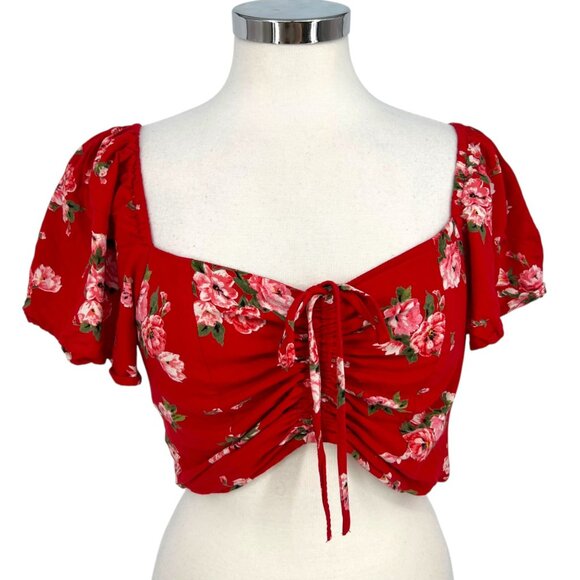 BOG Red Floral Crop Top Flutter Sleeves Ruched Front Size Large - Picture 10 of 10